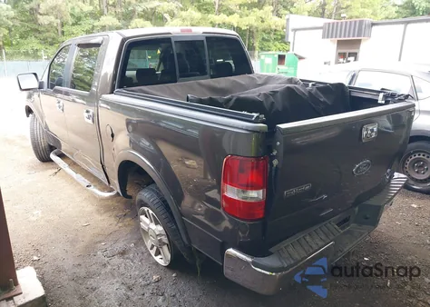 2005 Ford F-150 Lariat/Xlt из США, поврежденный, VIN 1FTPW12515KF05536